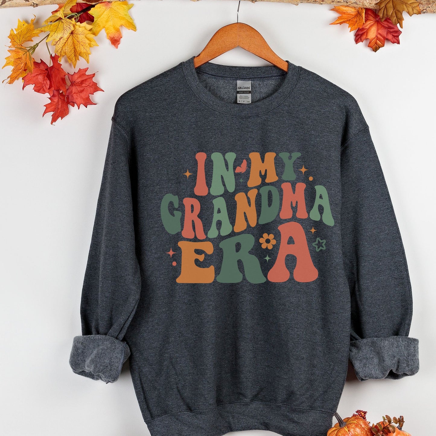 Grandma Sweatshirt - Funny Shirt for New  Proud Grandmas Crewneck Gift for Cool Grandmothers