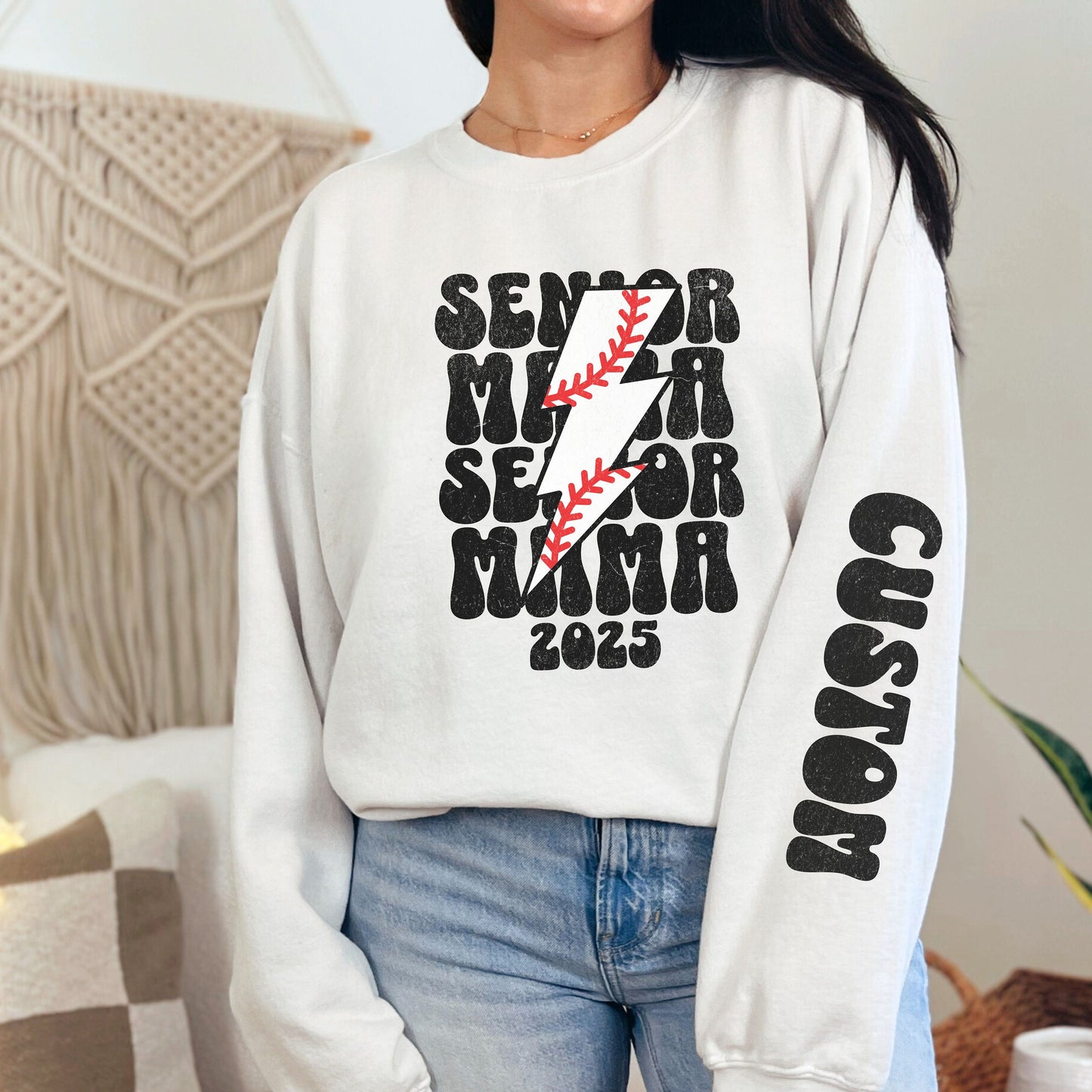 Retro Custom Senior Baseball Mom 2025 Sweatshirt With Name On Sleeve