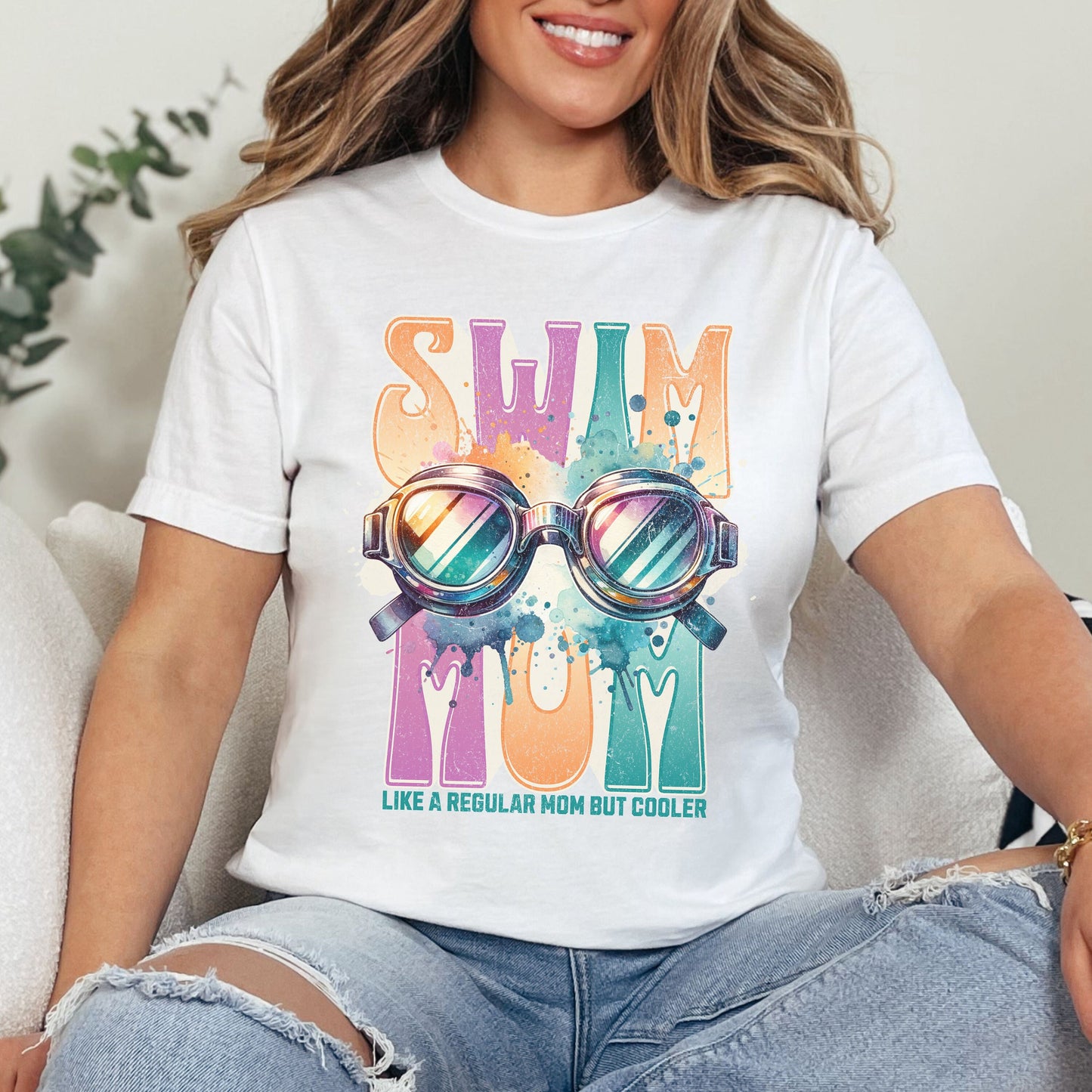 Retro Swim Mom Shirt - Sports Mom Gift for Swimmer Mom