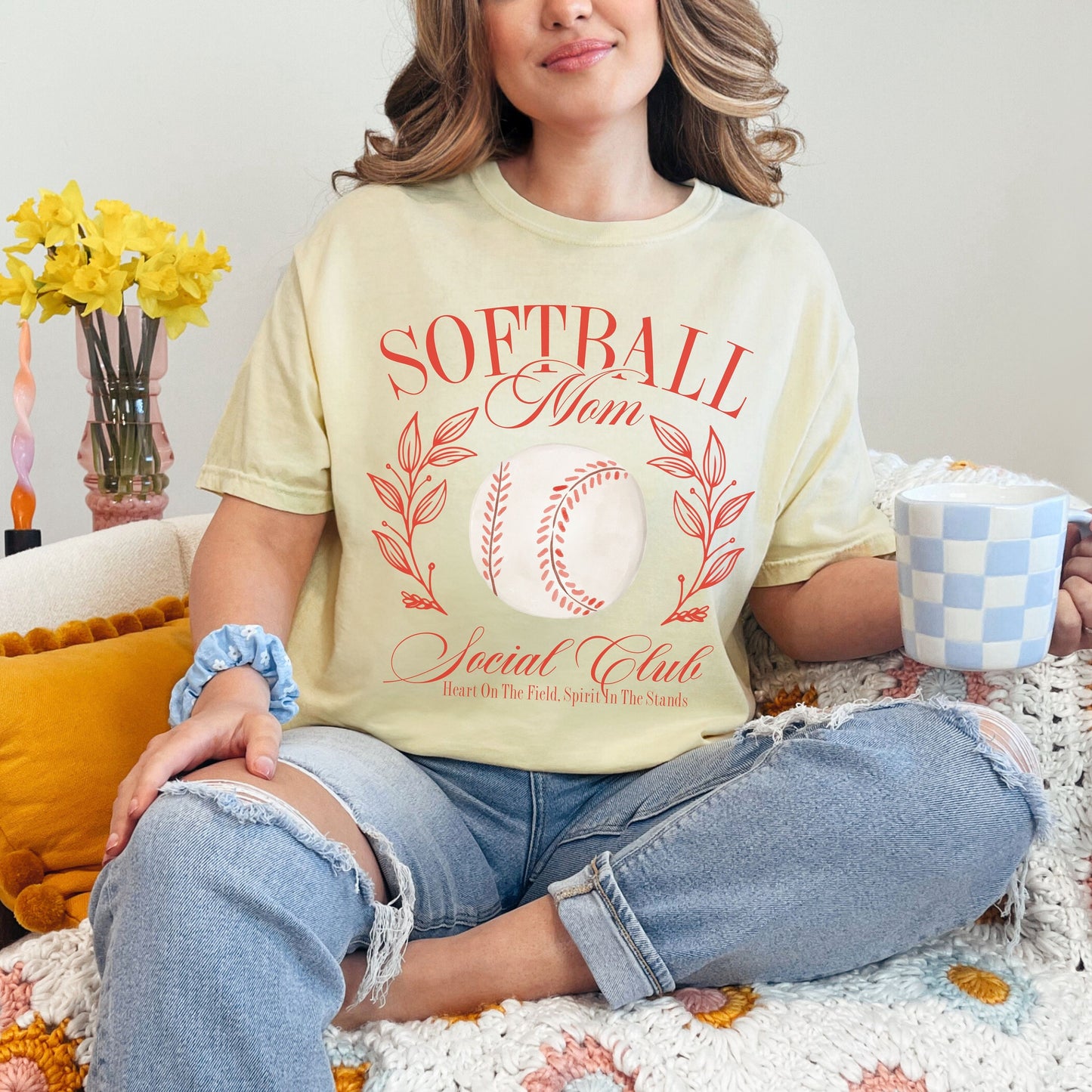 Softball Mom Social Club T-shirt - Trendy Gift for Sports Moms