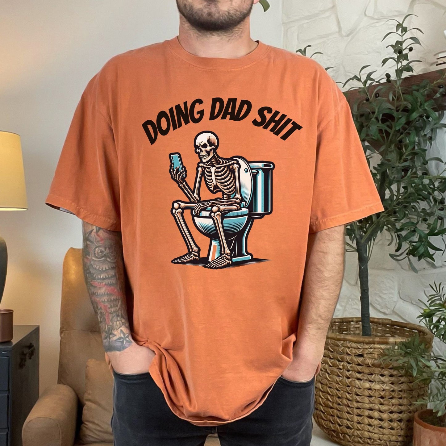 Doing Dad Shit on Toilet Funny Father's Day Comfort Colors Shirt