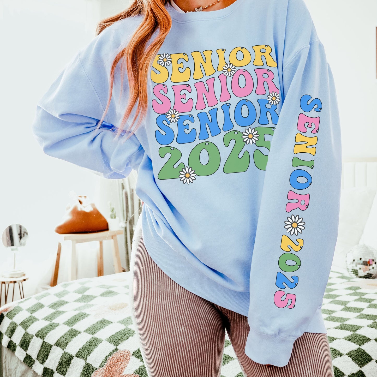 Senior 2025 Retro Groovy Comfort Colors Sweatshirt